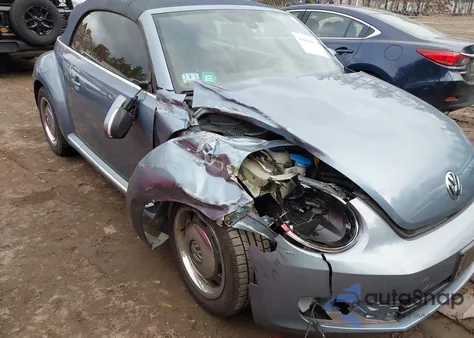 2016 Volkswagen Beetle 1.8T Denim из США, поврежденный, VIN 3VW517AT0GM812052